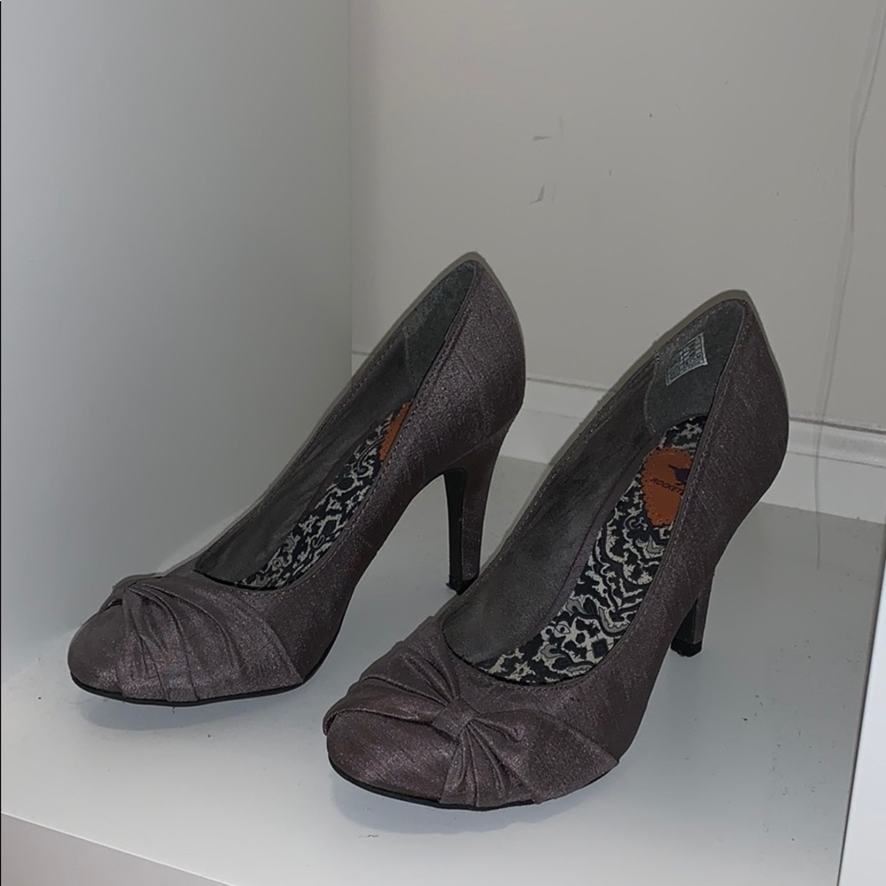 Small heels